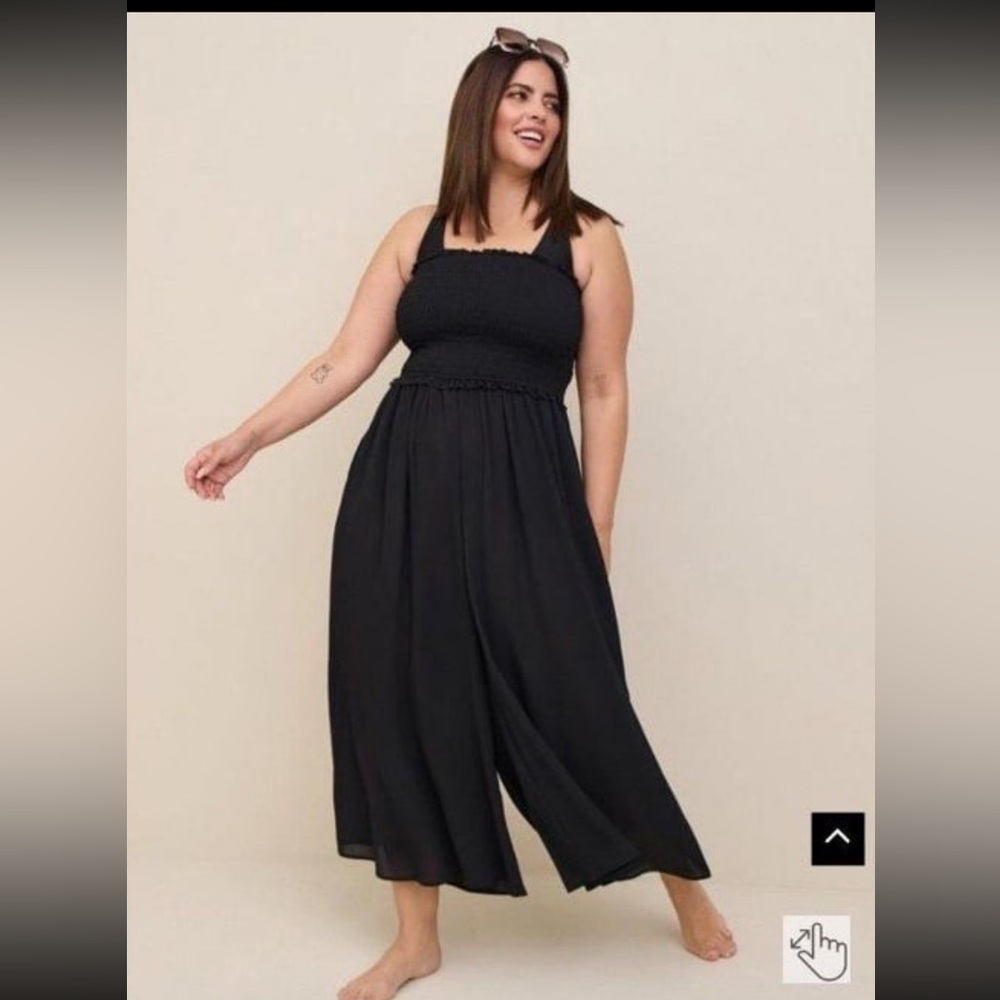Torrid Smocked Culotte Strapless Beach Swim Cover-Up Jumpsuit Size 00